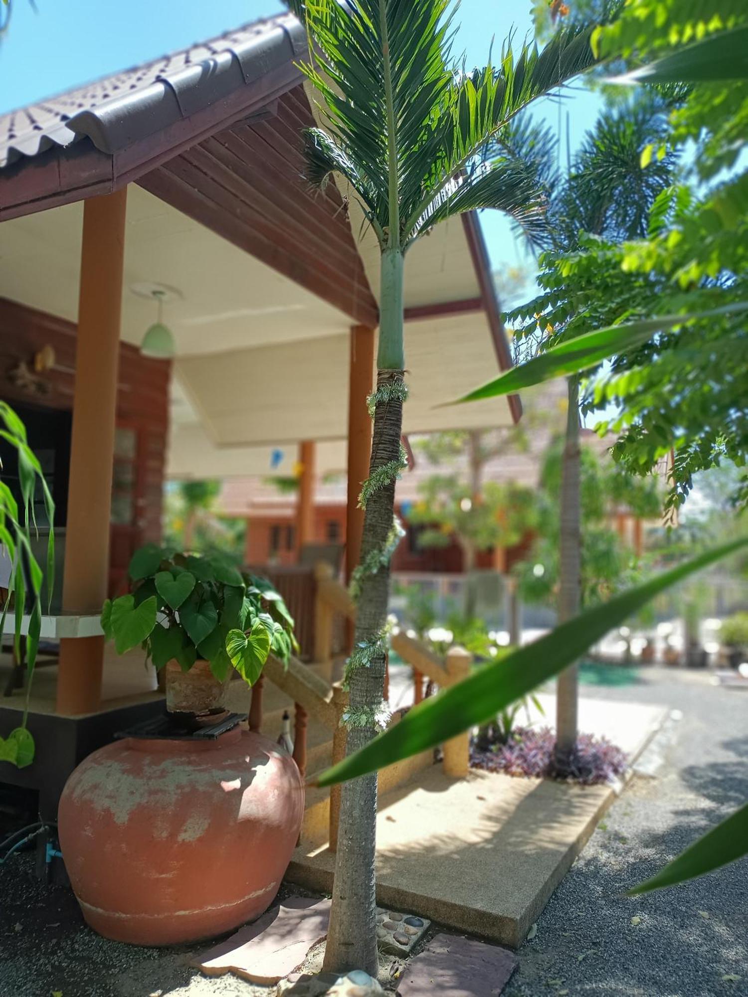 บาคัสโฮมลอร์ด Vila Haad Chao Samran Exterior foto
